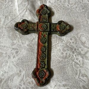 Cast iron metal cross wall hanging 8.5” long